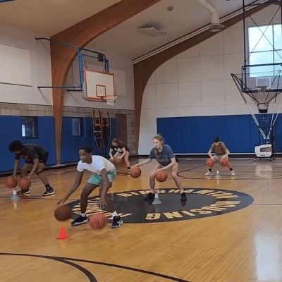BASKETBALL TRAINING